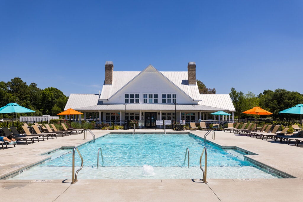 CreekFire Pool Welcome Center