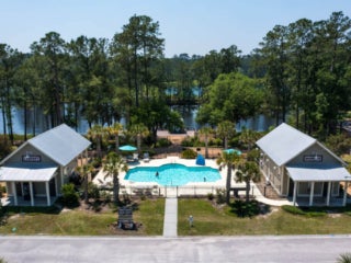 Lake Jasper RV Swimming Pool