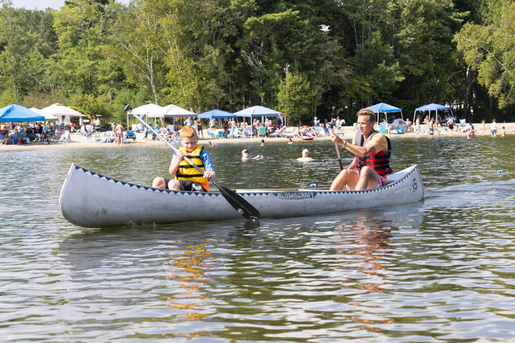 Canoe_Race_Sebago_Lake