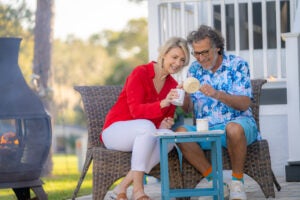 Rolling Greens Village - Couple having coffee