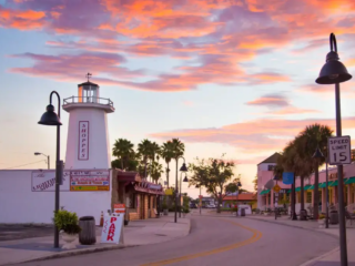 Street view of Downtown Tarpon Springs at sunset.