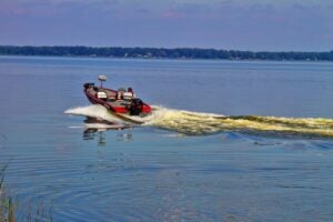 Boat at Lake Griffin Harbor