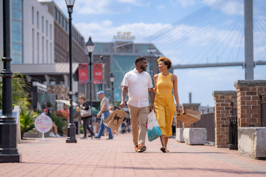 Shopping on River Street