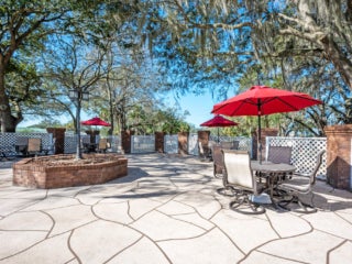 Strawberry Ridge Patio Seating