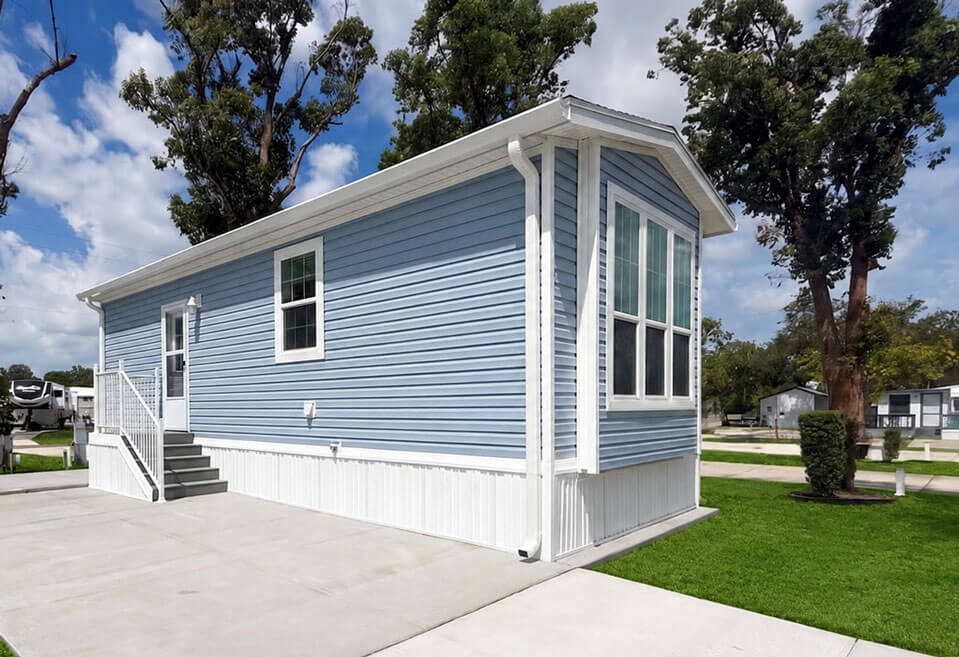 Newly installed park model home in Ruskin, Florida at River Vista.