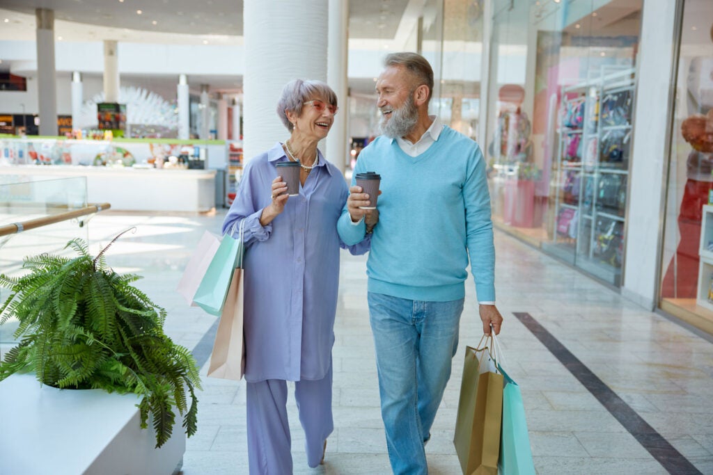 couple in shopping mall