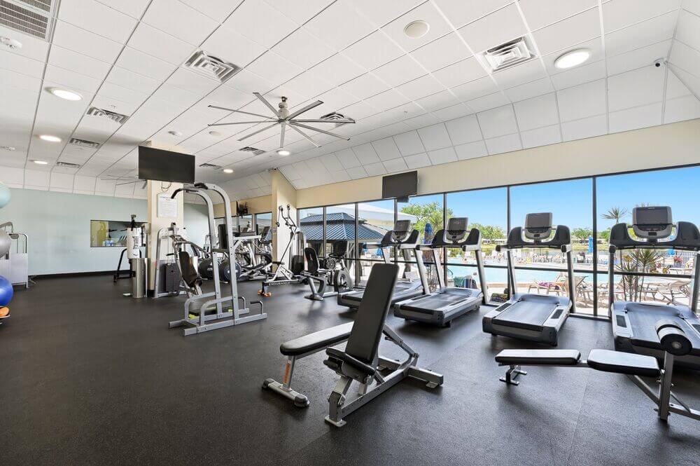 Updated fitness center in Camelot East Village in Florida