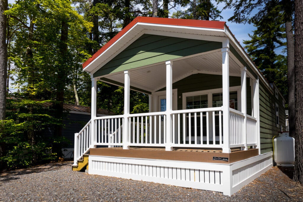 Cove Circle Cottage Exterior
