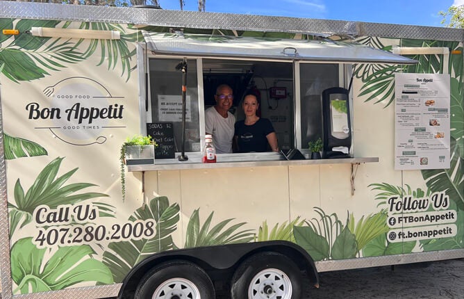 Food Truck Parked at Holiday RV Park in Leesburg, FL.