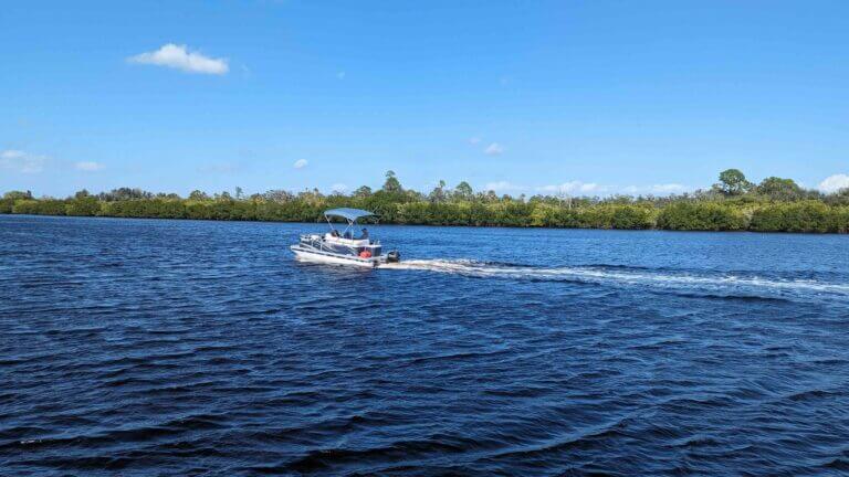 River Vista RV - boat in little manatee river