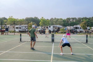 creekfire pickleball courts