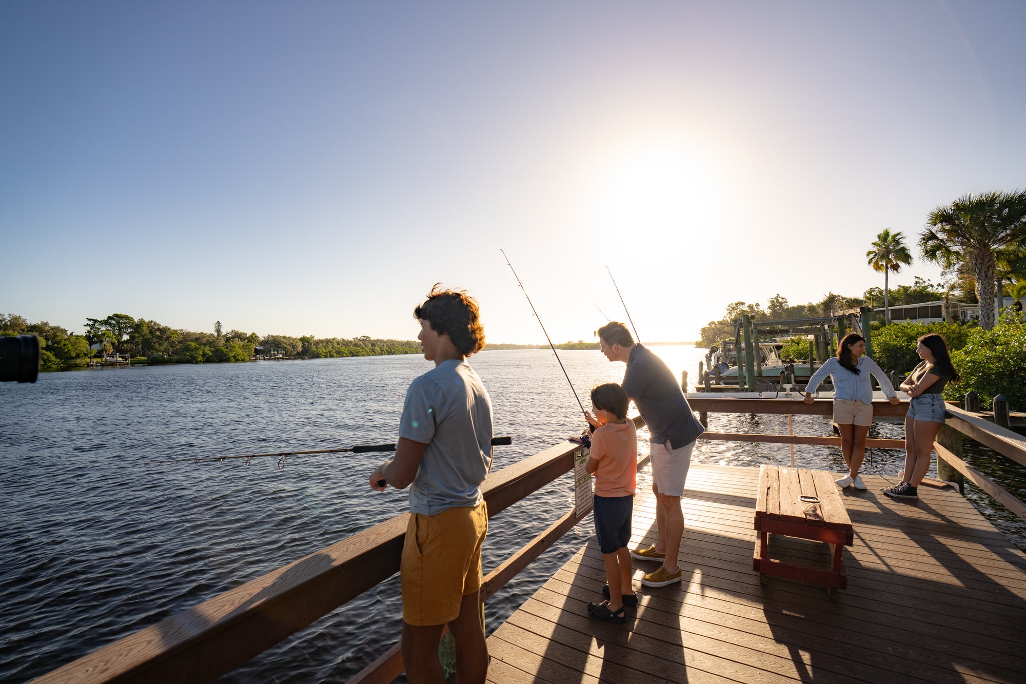 River Vista - family fishing - dock