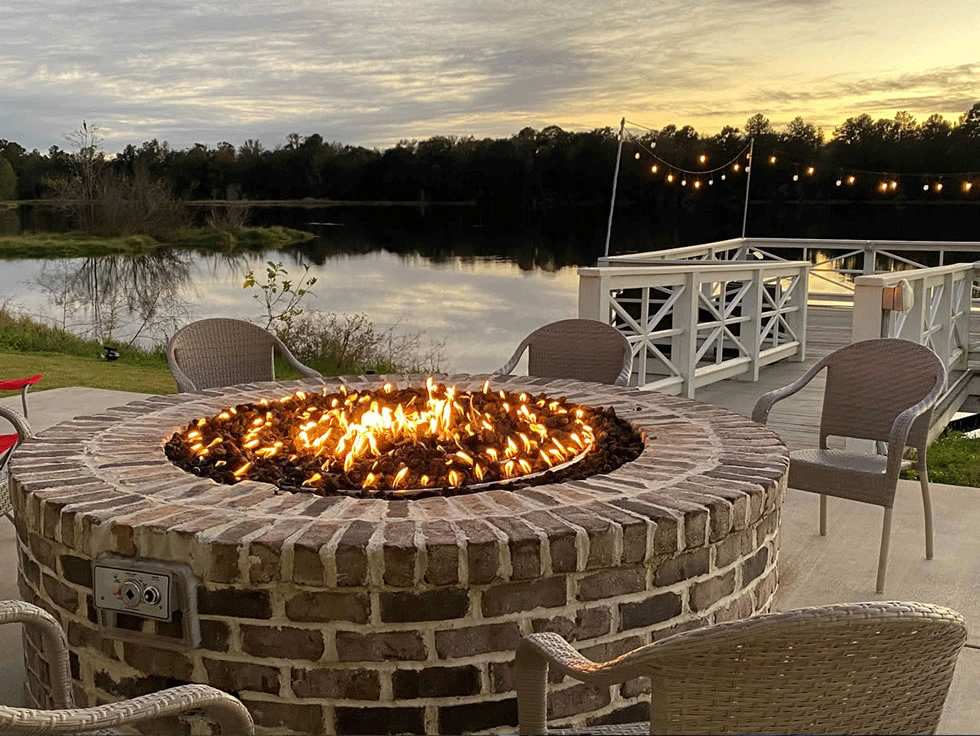 lake and fire pit at Creekfire