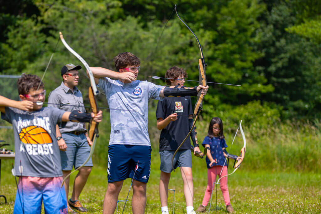 Point Sebago archery class teens and young kid