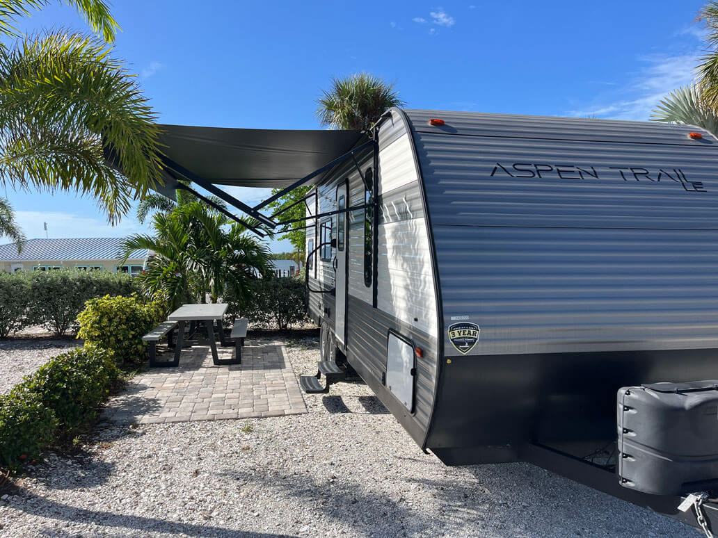 Exterior of RV rental lot 76 at Chokoloskee RV Park in Florida.