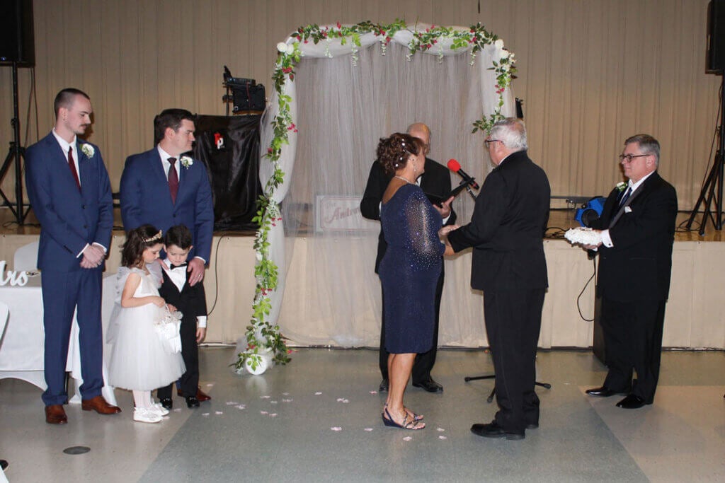 Gary and Loretta get married in a double wedding at Cypress Lakes Village in Lakeland, Florida