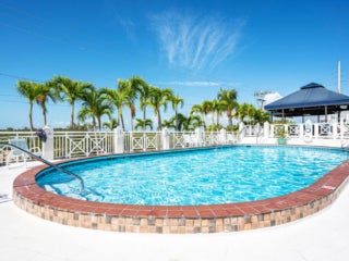 Big_Pine_Key_RV_Swimming_Pool Rooftop swimming pool at Big Pine Key RV Park in Florida.