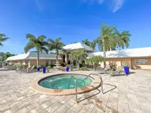 Hot tub in front of clubhouse at Jamaica Bay Village