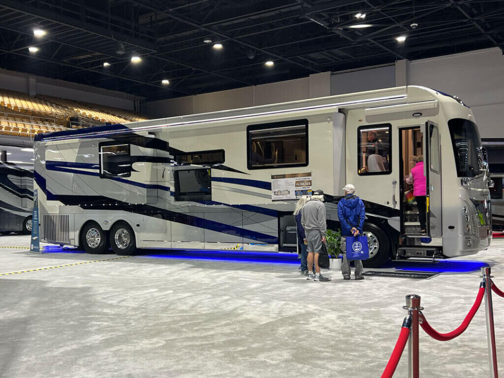 Foretravel_Motocoach_exterior Foretravel Motorcoach at the 2025 Florida RV SuperShow in Tampa