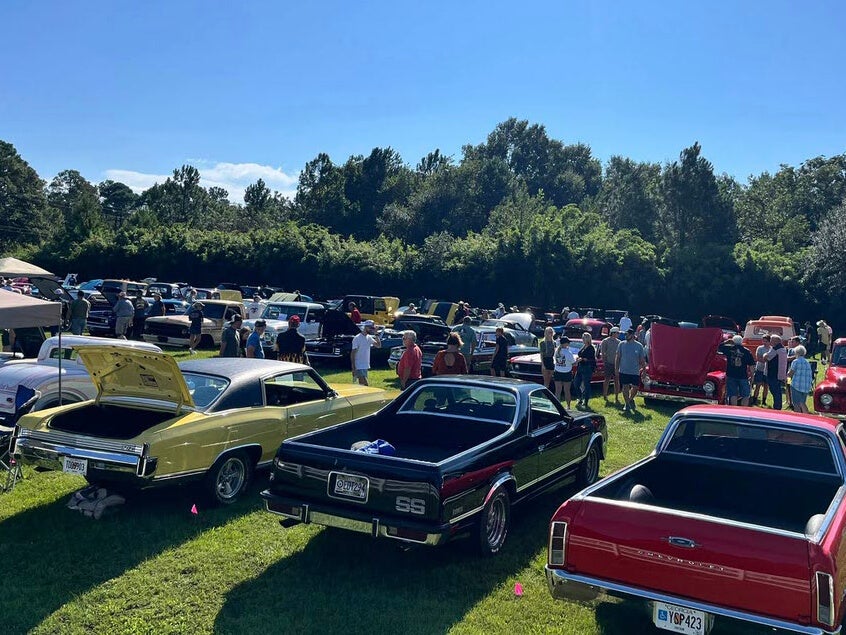 Low_Country_Car_Show_Creekfire_2025_15 Classic cars at the Low Country Car Show at CreekFire RV Resort in 2025.