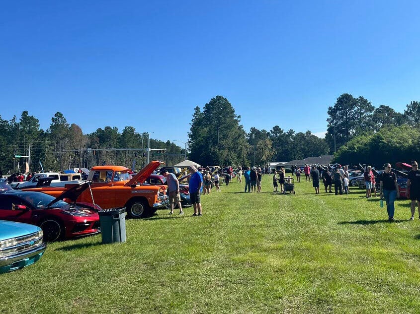 Low_Country_Car_Show_Creekfire_2025_18 Classic cars at the Low Country Car Show at CreekFire RV Resort in 2025.