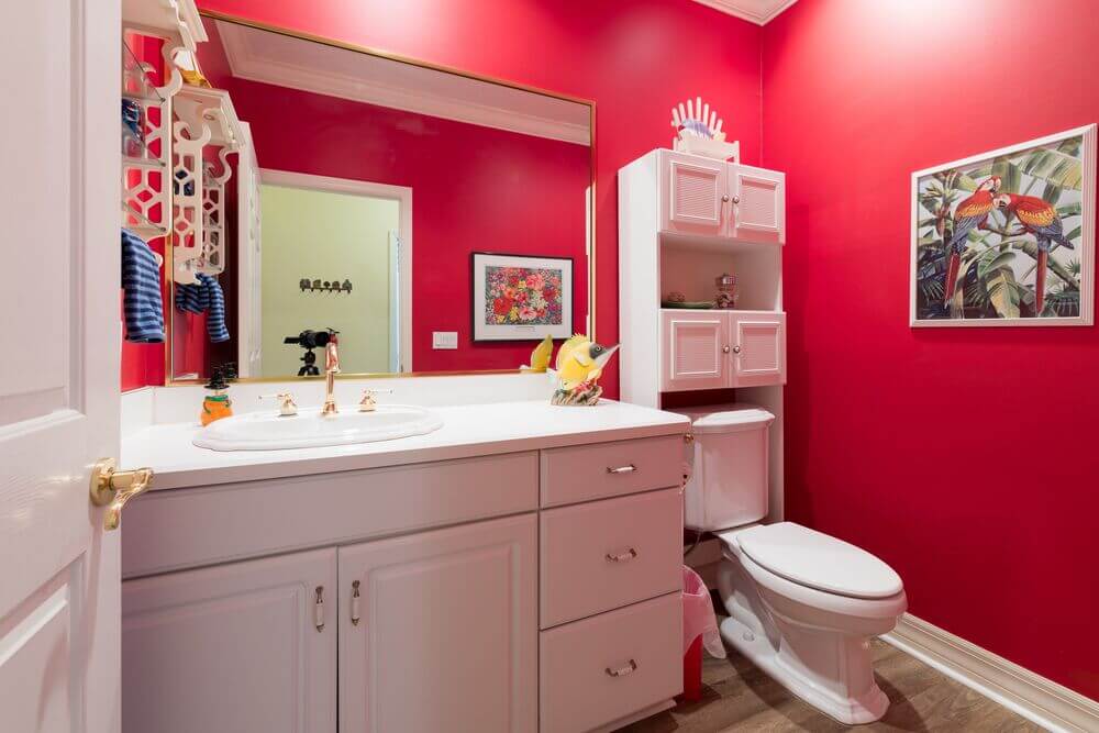 Bathroom in the Holiday Vacation Home rental in Leesburg, Florida.