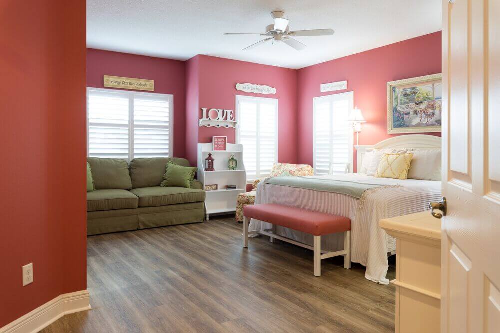 Bedroom within the vacation home guest rental in Leesburg, Florida, at Holiday RV Park.
