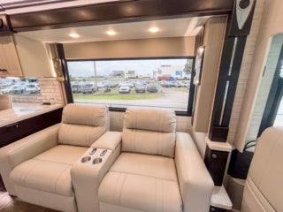 Limited Edition Bob Tiffin BTP 45 RV