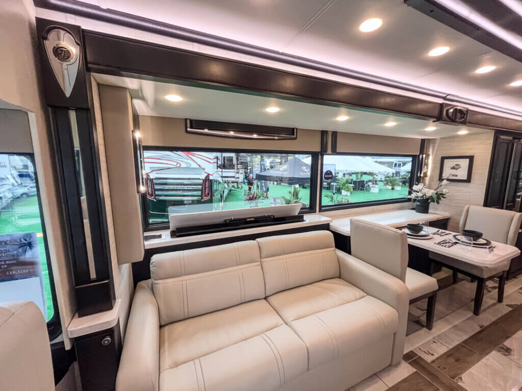 Limited Edition Bob Tiffin BTP 45 RV