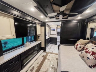 Limited Edition Bob Tiffin BTP 45 RV