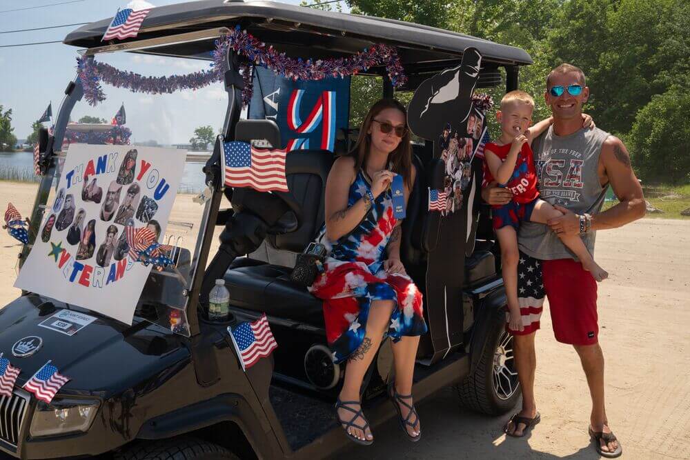 july-4th-parade-point-sebago-4