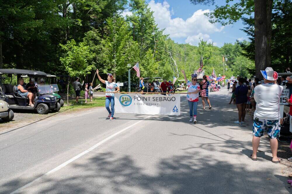 july-4th-parade-point-sebago-5