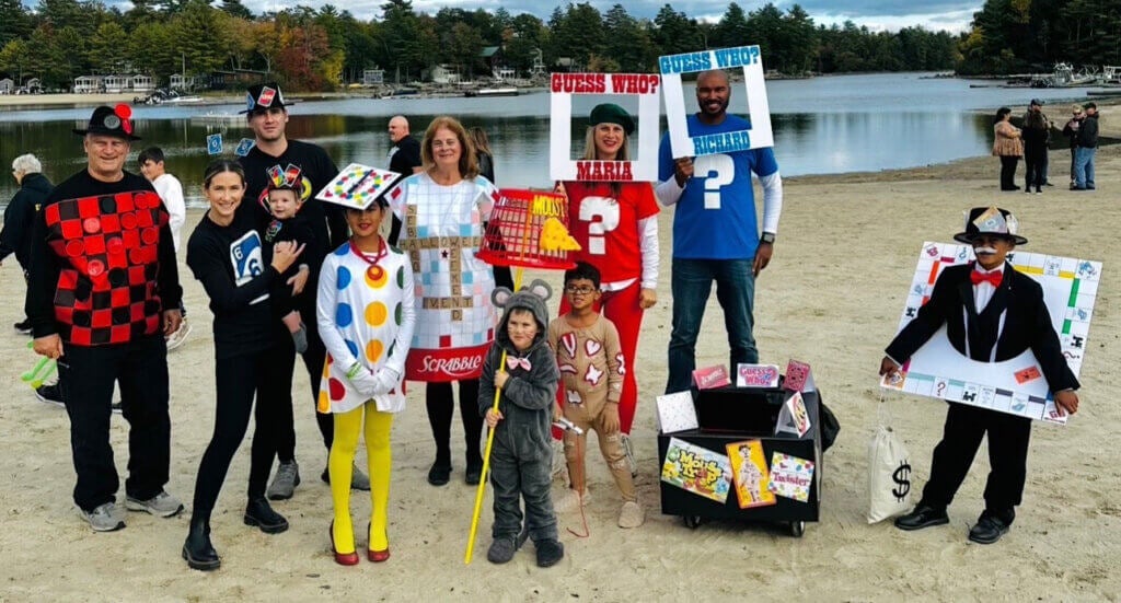 game-board-dempsey-costumes