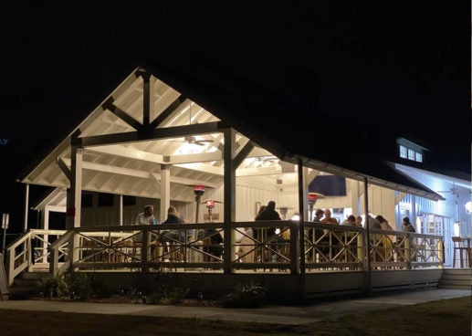 Evening-LakeHouse-Restaurant