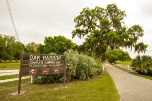 Oak Harbor Sign