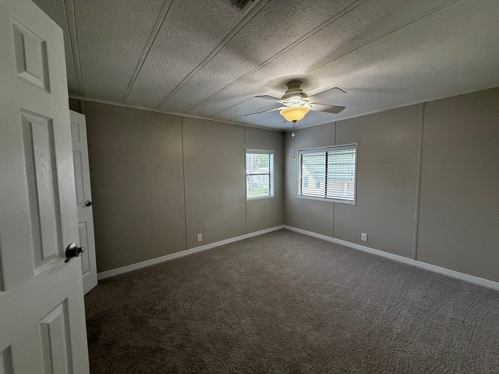 1005B W Gleneagles Rd