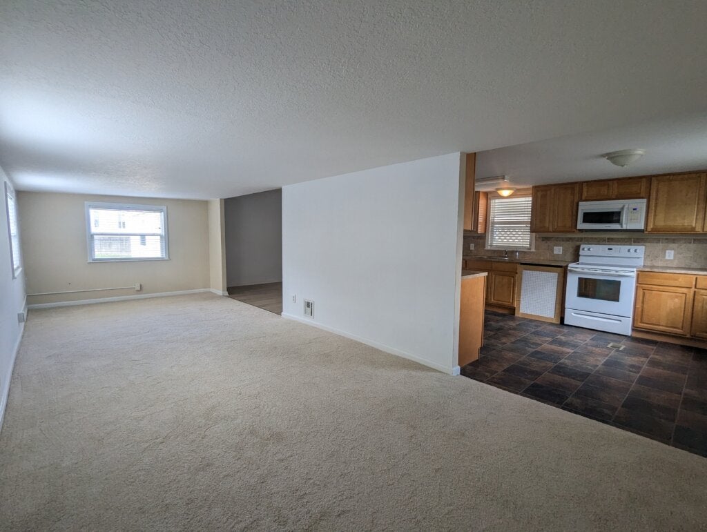 106 Coral Crest Dr