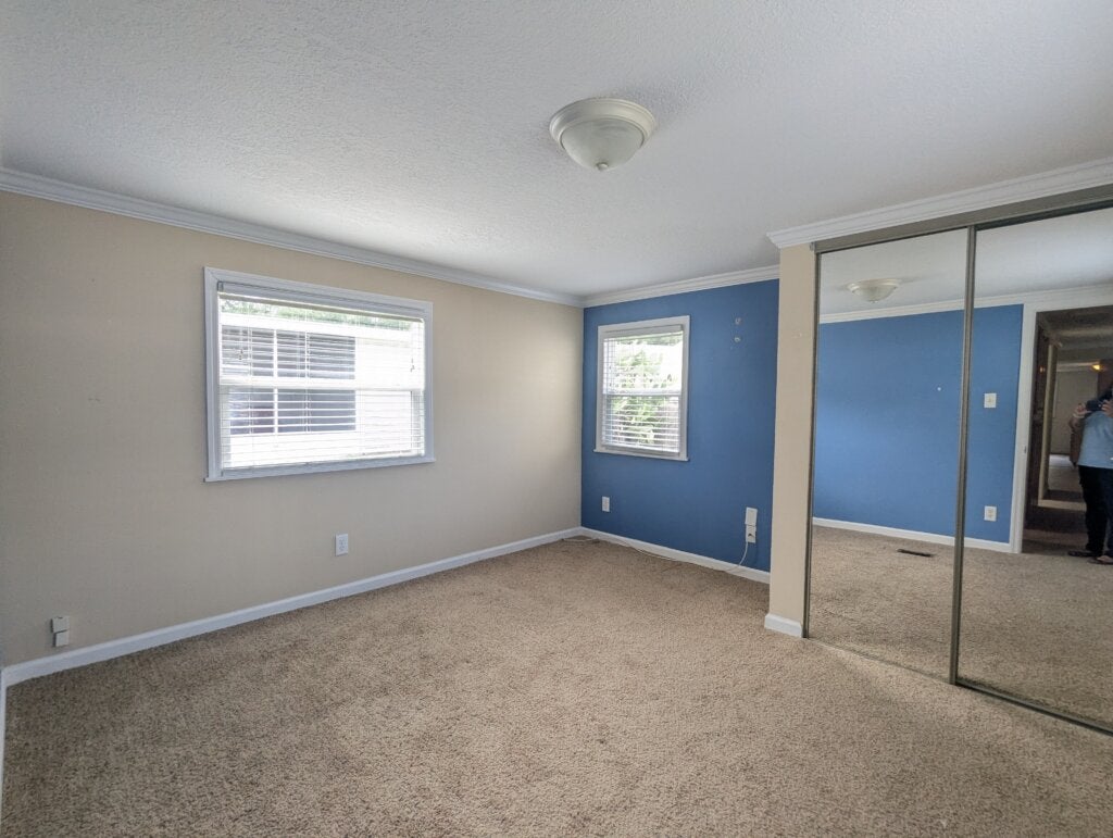 106 Coral Crest Dr