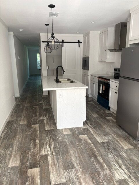 1065 Highgate Blvd