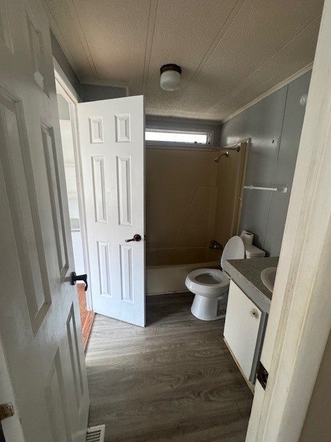 1084 Larkfield Drive