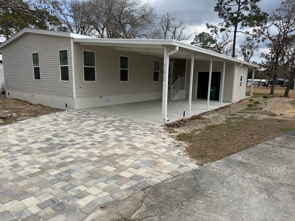 1101 C West Gleneagles Rd