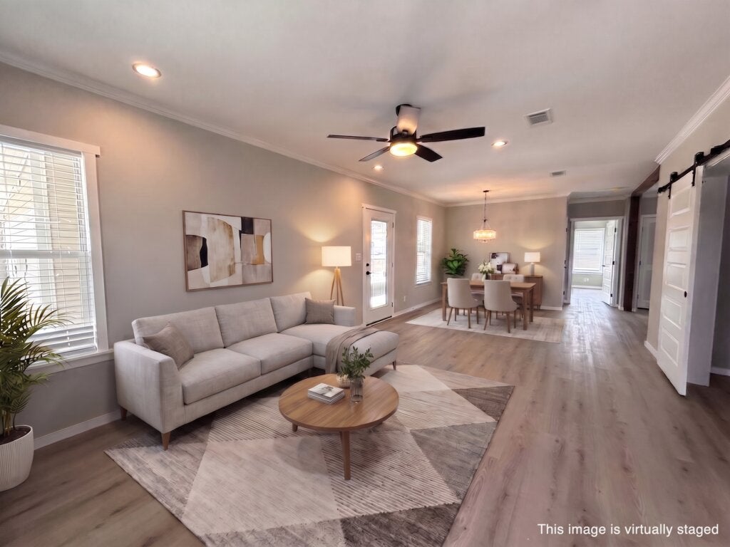 1101 C West Gleneagles Rd