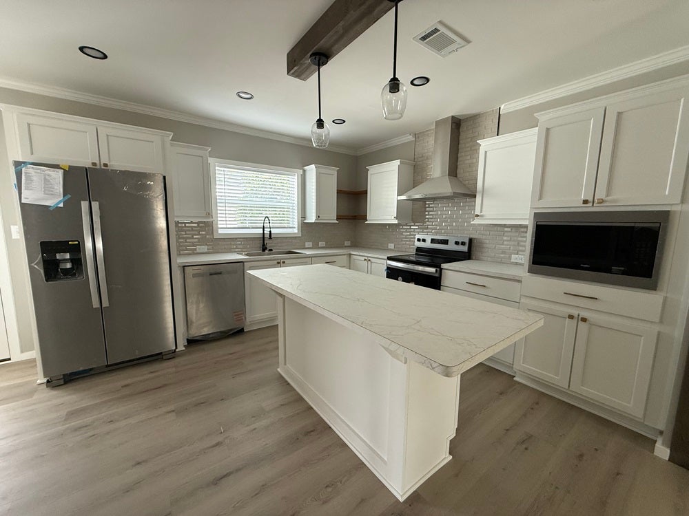 1101 C West Gleneagles Rd