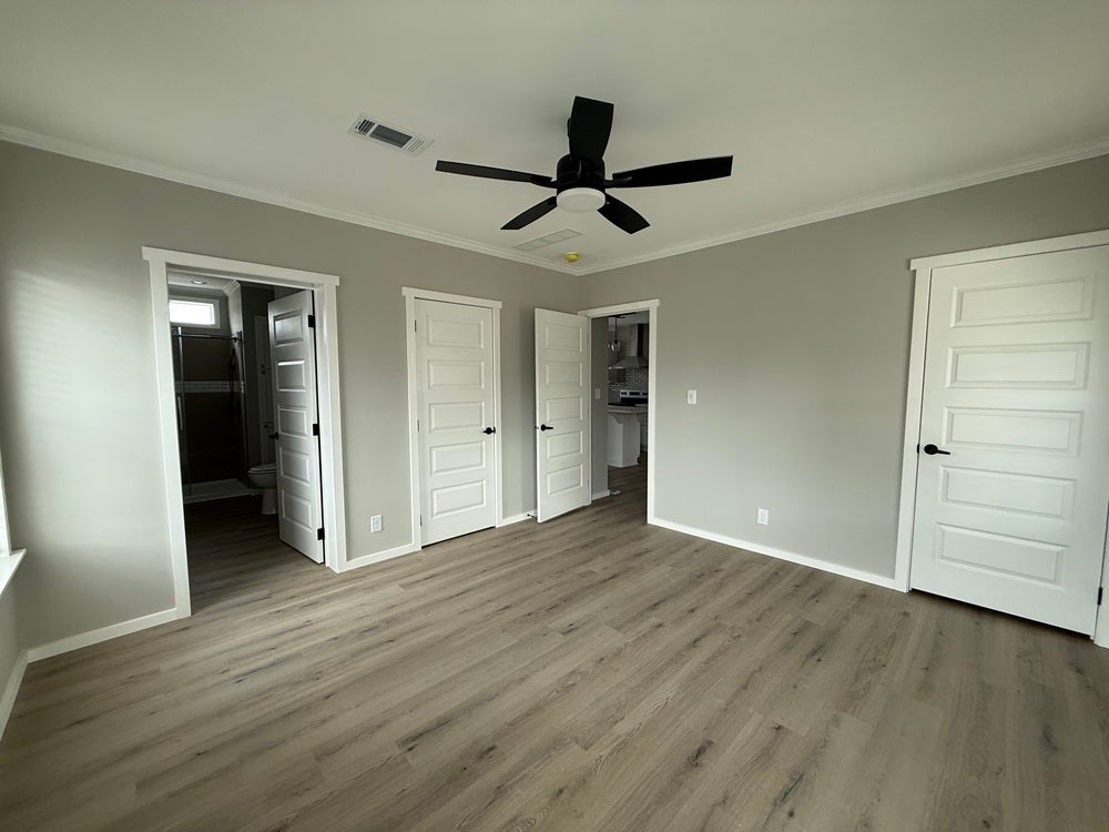 1101 C West Gleneagles Rd