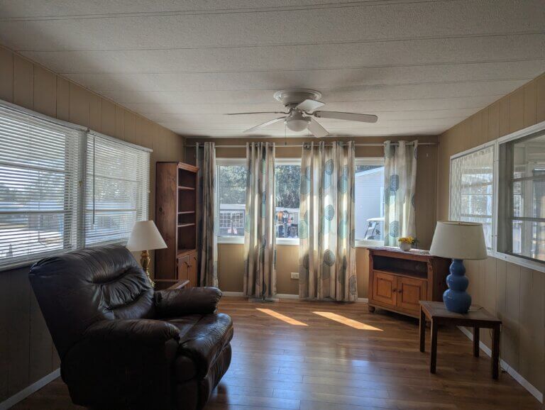 116 Pioneer Ln
