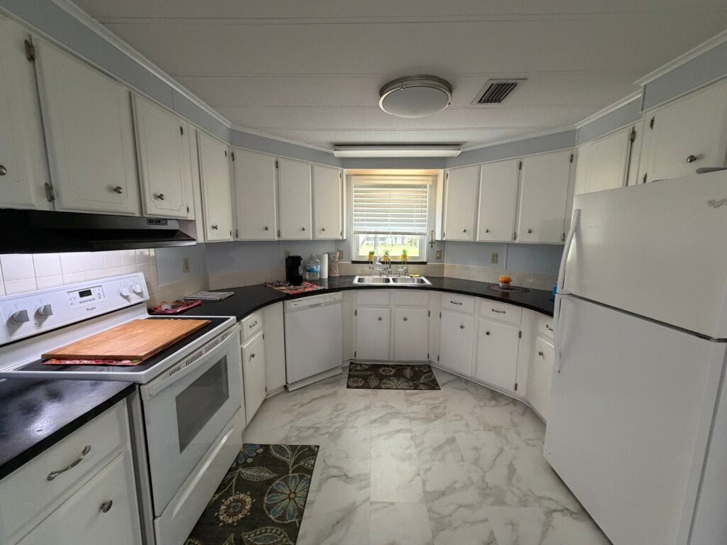 1203 D W Gleneagles Rd