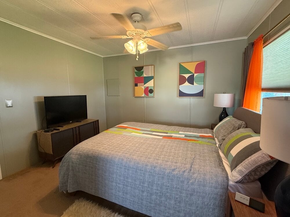 1203C W Gleneagles Rd