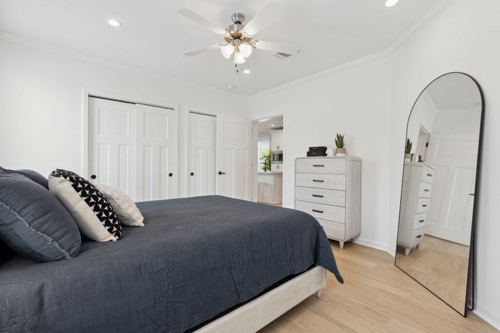 1205 D West Gleneagles Rd