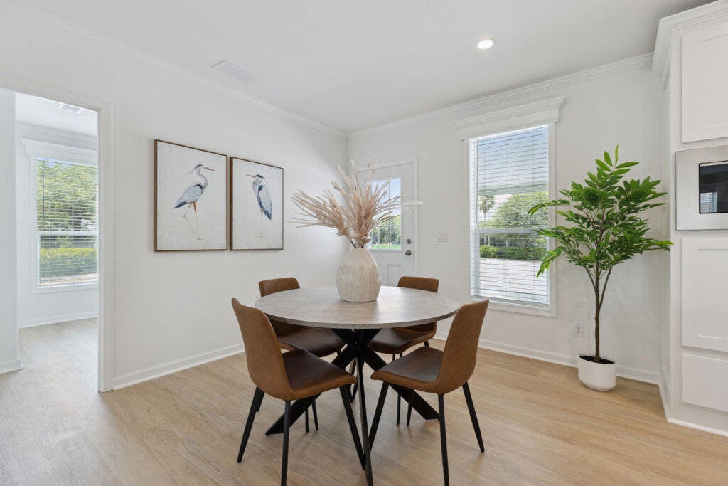 1205 D West Gleneagles Rd