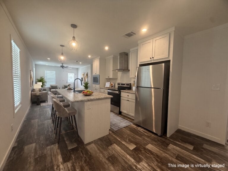 127 Coral Crest Dr